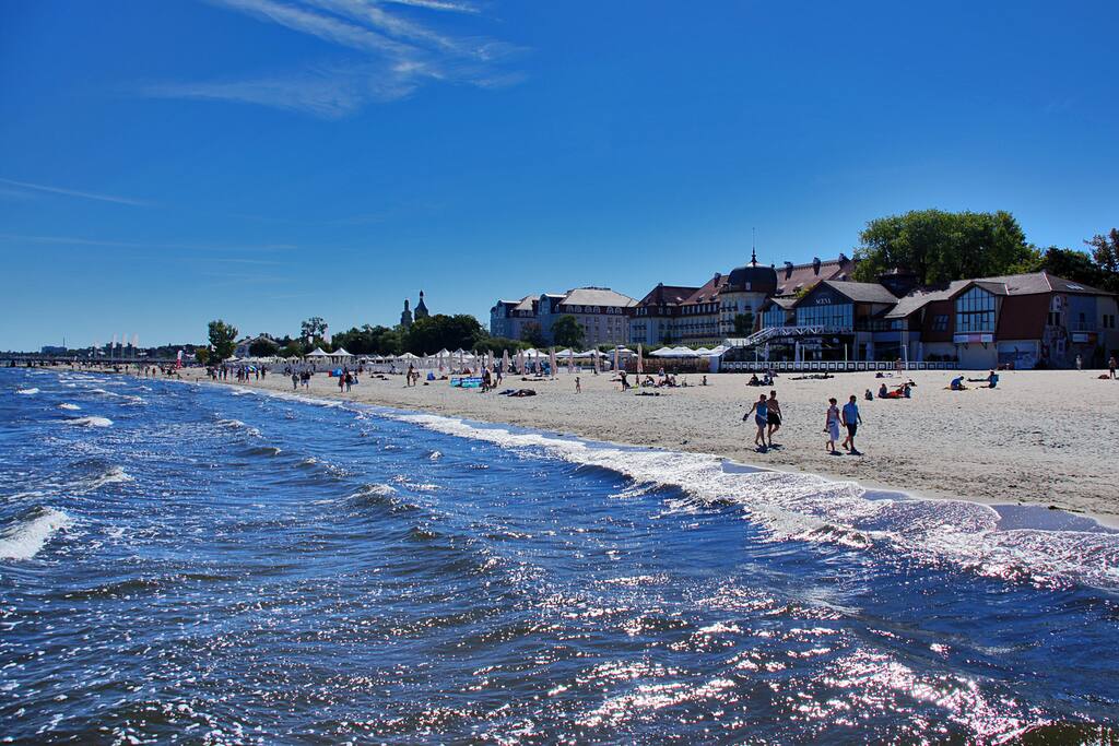 Plaża - 7 minut stąd!