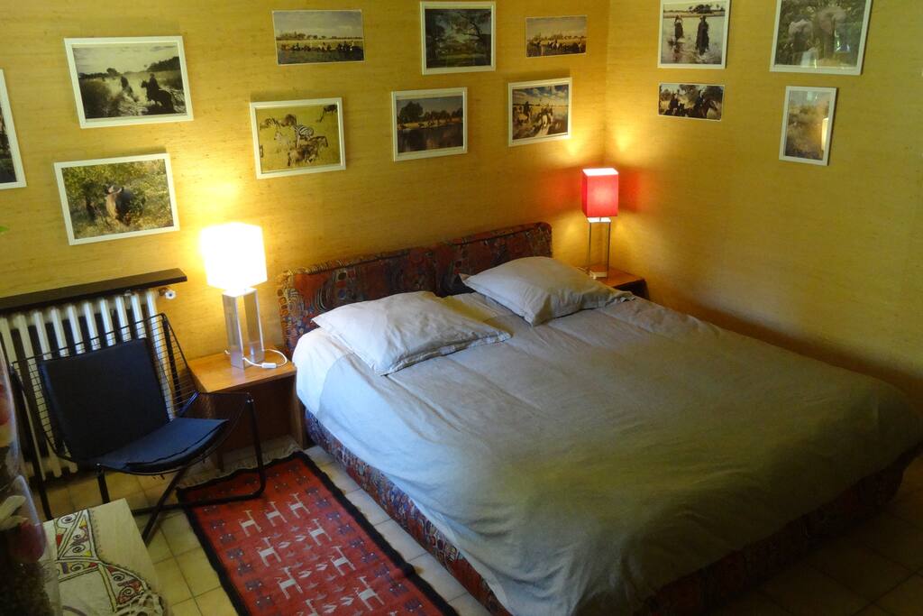 Chambre 01, au Sud,
côté jardin.