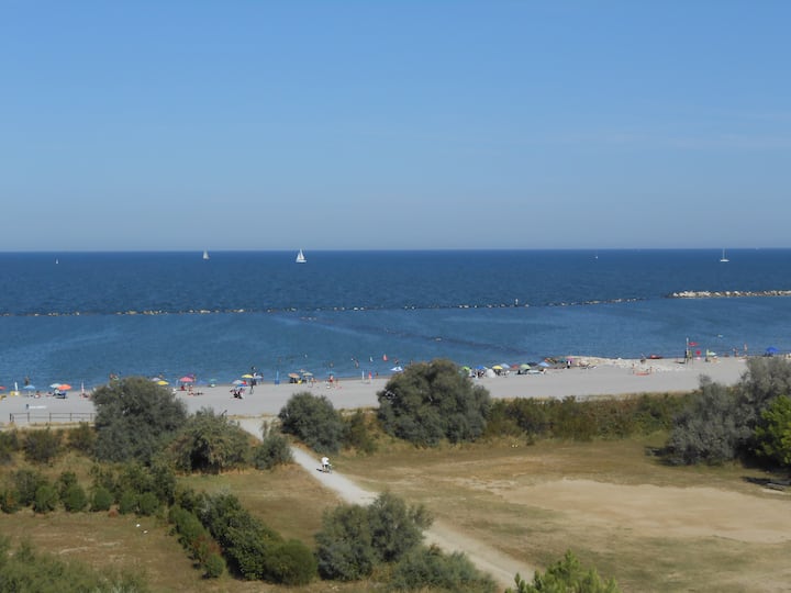 Nice family apartment in front of the sea - Condominiums for Rent in Lido  Adriano, Emilia-Romagna, Italy - Airbnb