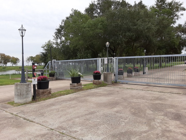 Old RiverWinfree Holiday Rentals & Homes Texas, United States Airbnb