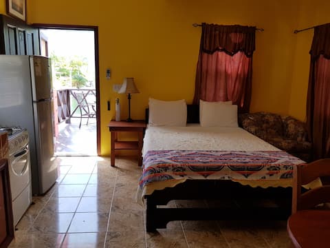 Sea House Apartment #2 (Upper Unit)