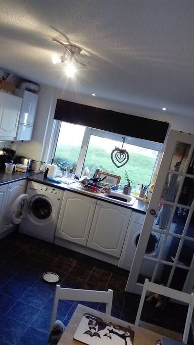 Kitchen and dining room area