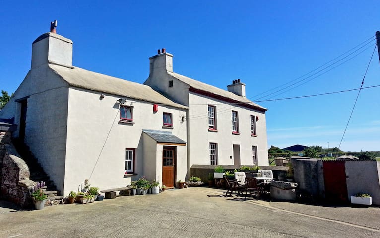 Upper Clegyr Farmhouse B B St Davids Pembrokeshire Bed And