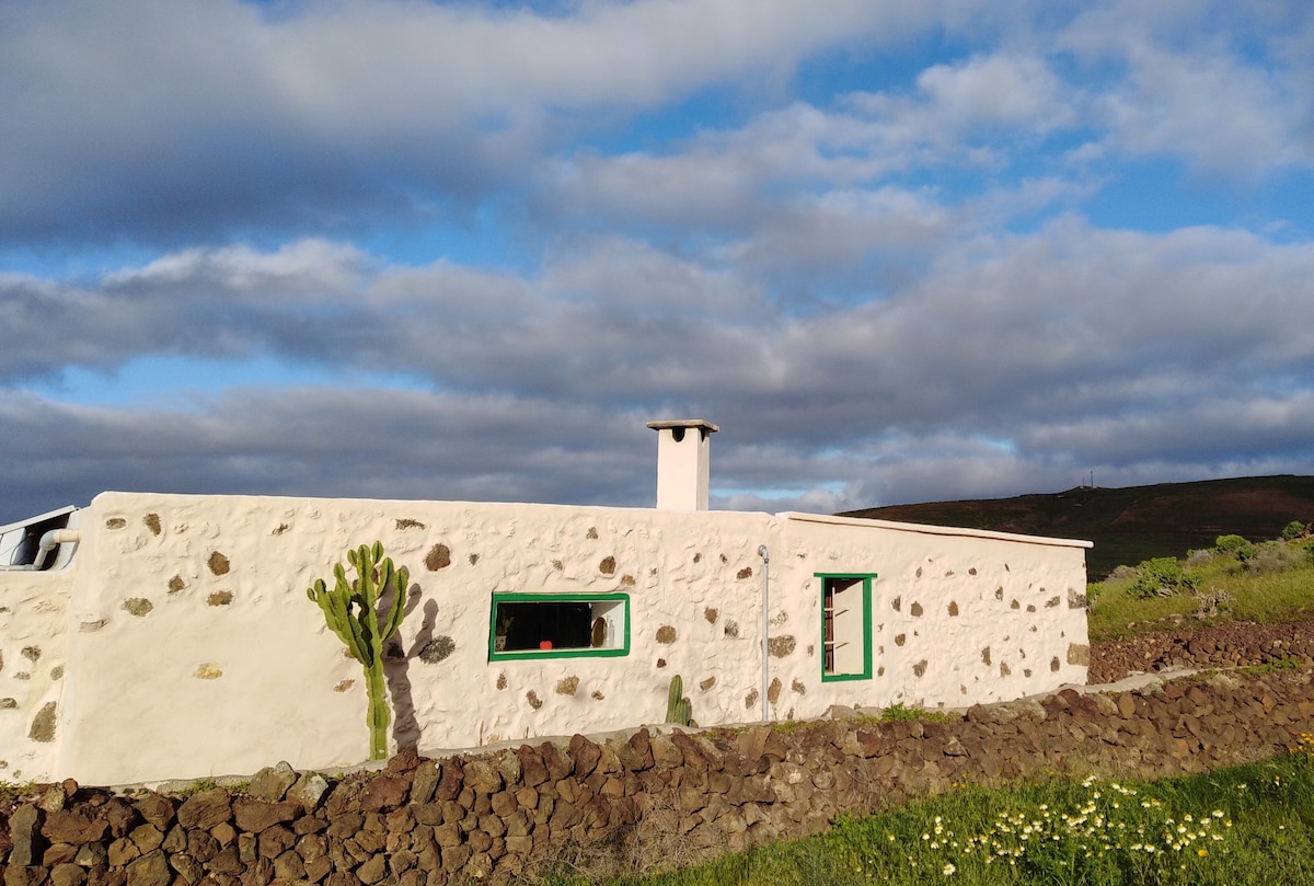 Successful Airbnb property: A house in the ancient volcano in Teguise