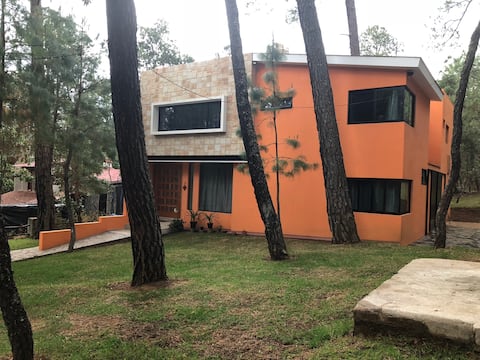 Eco-friendly house in Pinares Tapalpa wooded area