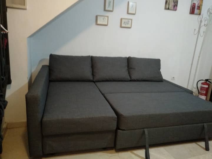 Divan krevat që shndërrohet në krevat dopio