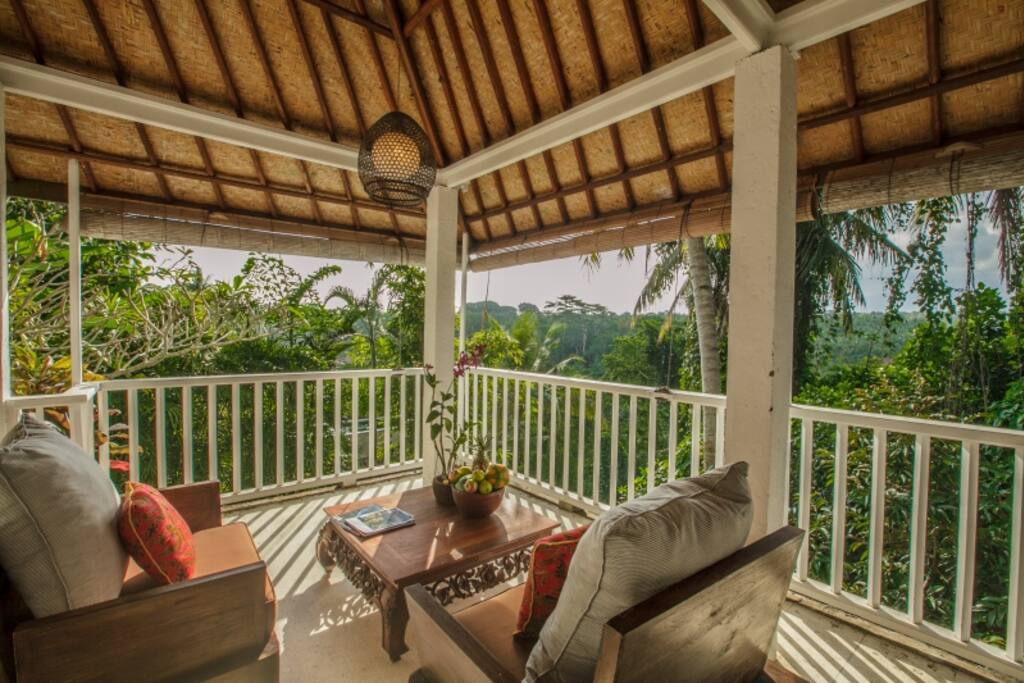 Living Room with spectacular view
