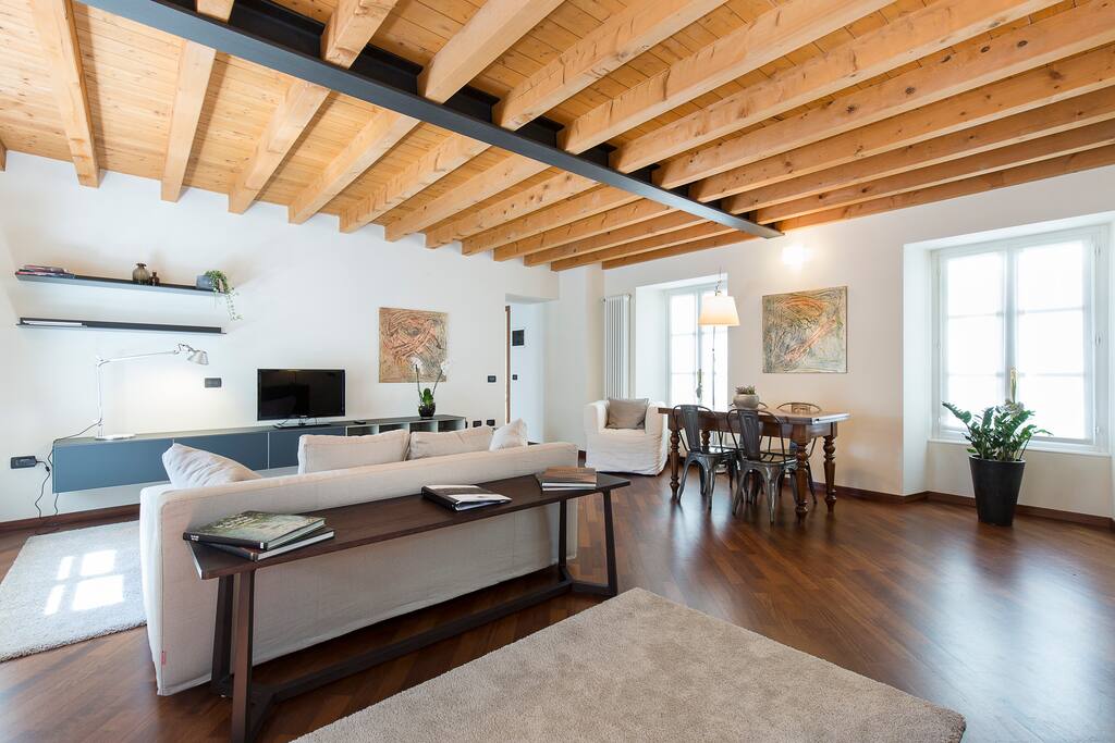The Living Room
(Airbnb photo)