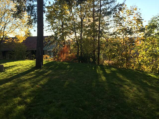 Family friendly designer villa & private garden gallery image 5