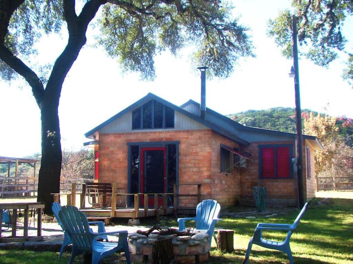 Riverside Retreat Cabin Cabins for Rent in Uvalde, Texas, United