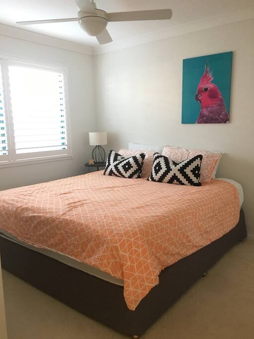 Bedroom - king bed (private)