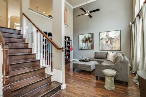 Designer Townhouse, Shops at Legacy, Rated No. 1