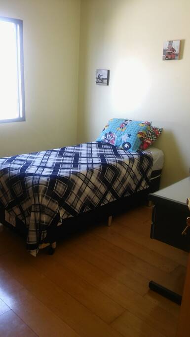 Quarto para 1 ou 2 pessoas (cama de solteiro ou casal)
