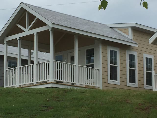 Book Executive Furnished Rentals In Denver North Carolina Usa