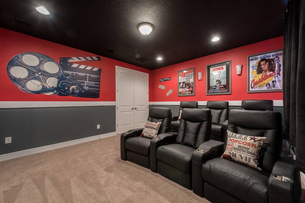 Theather Room