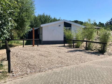 Wellness Villa99 Ameland met Hottub en Steamroom