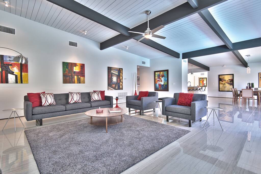 LIVING ROOM REVERSE - CASA LA VISTA - PALM SPRINGS VACATION RENTAL POOL HOME