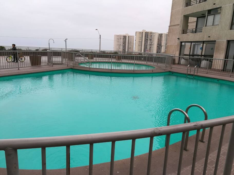 piscina adultos y niños