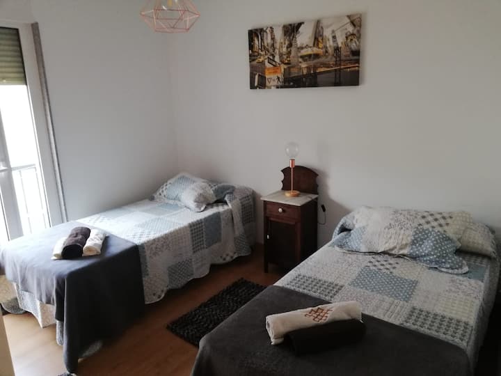 חדר שינה 2 , 0.90 מיטות