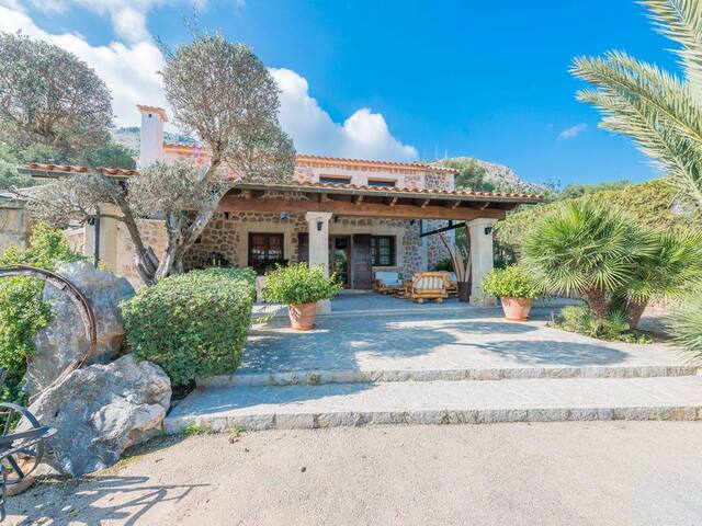 Es Puchet gallery image 2