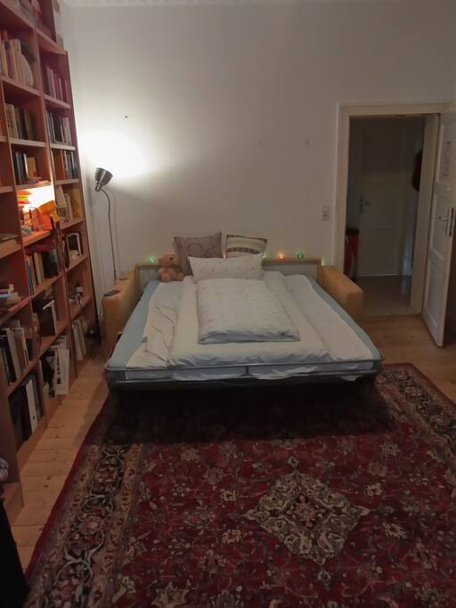 Zimmer von Balkon aus