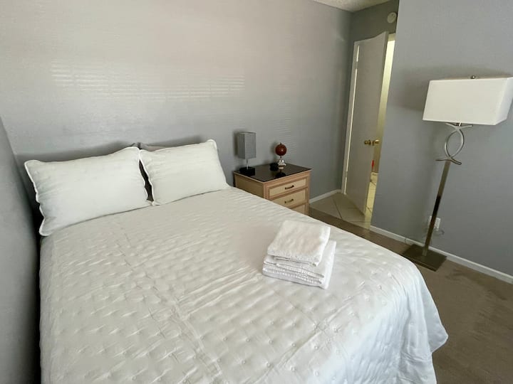 Легло в пълен размер