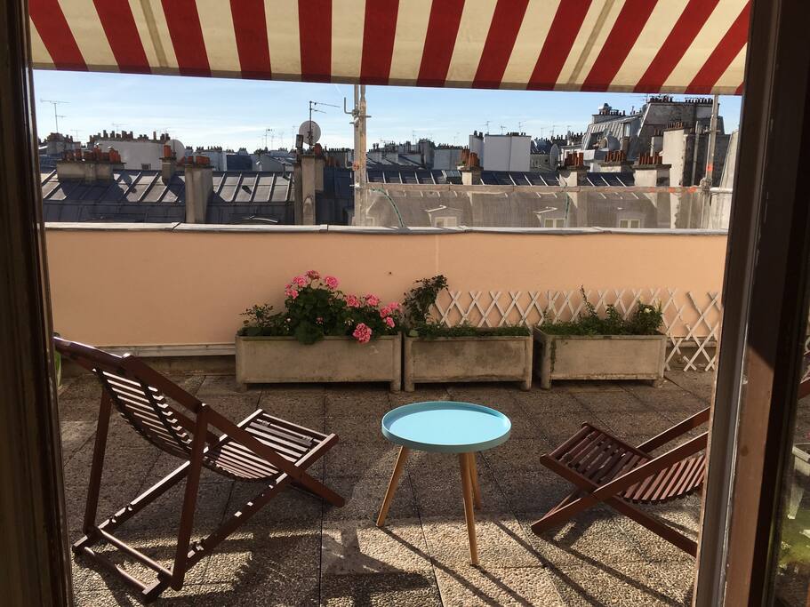 L'acces a la terrasse côté salon.