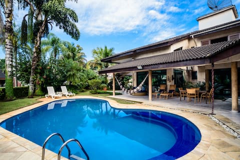 House for 18 people Pool can be heated