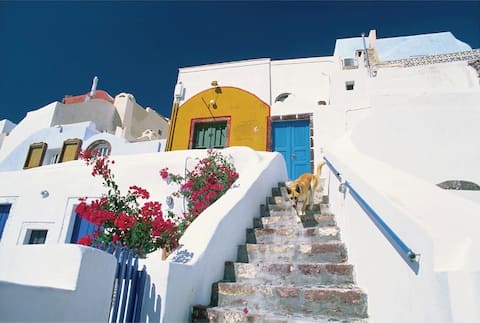 Pano Meria Cave House 3 in Oia
