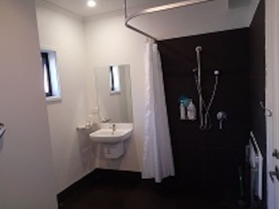Bathroom&Toilet downstair
