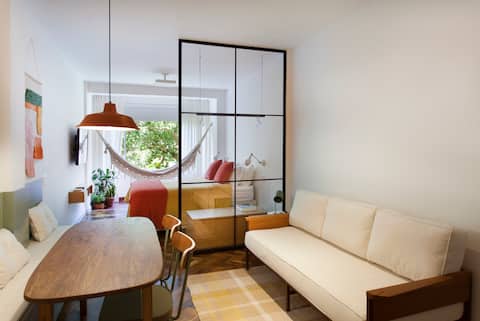 Cozy Studio on Ipanema beach block