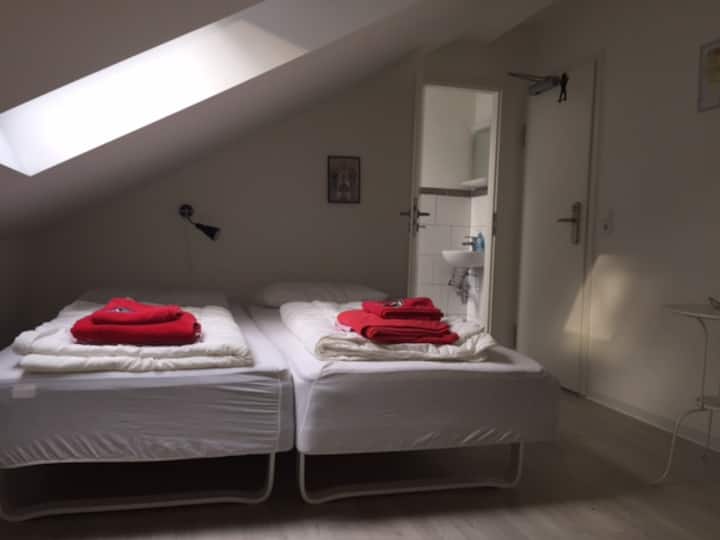 Doppelzimmer Mit Eigenem Bad - Flensburg