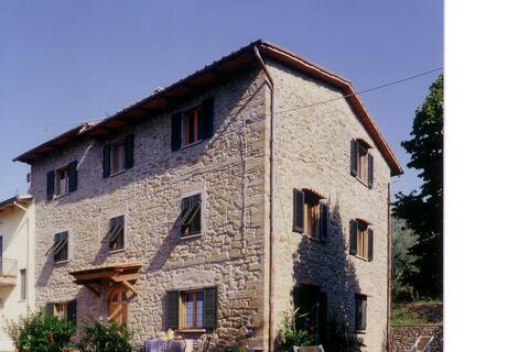 Casa Eden, farmhouse with pool