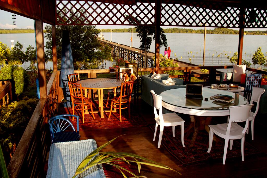 Club house and cafe