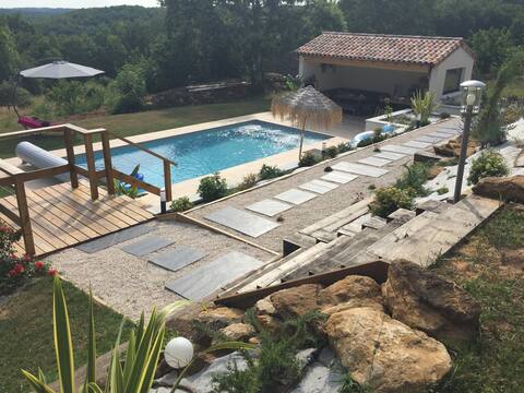 A little slice of heaven in the Périgord private pool