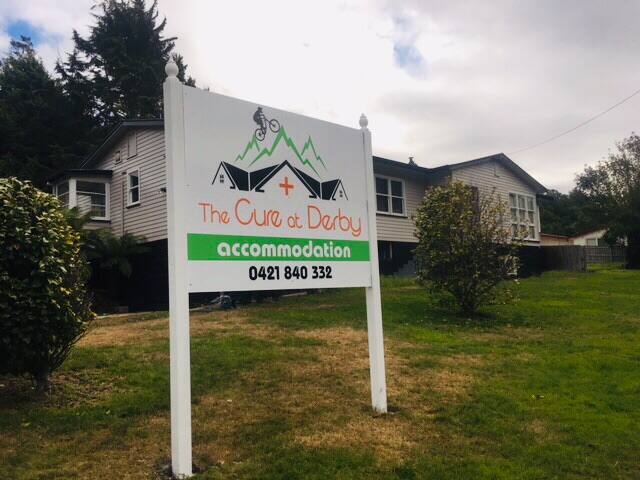 The Cure at Derby- entire front house- sleeps 18 gallery image 5