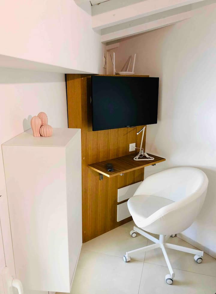 2号卧室-书房角落