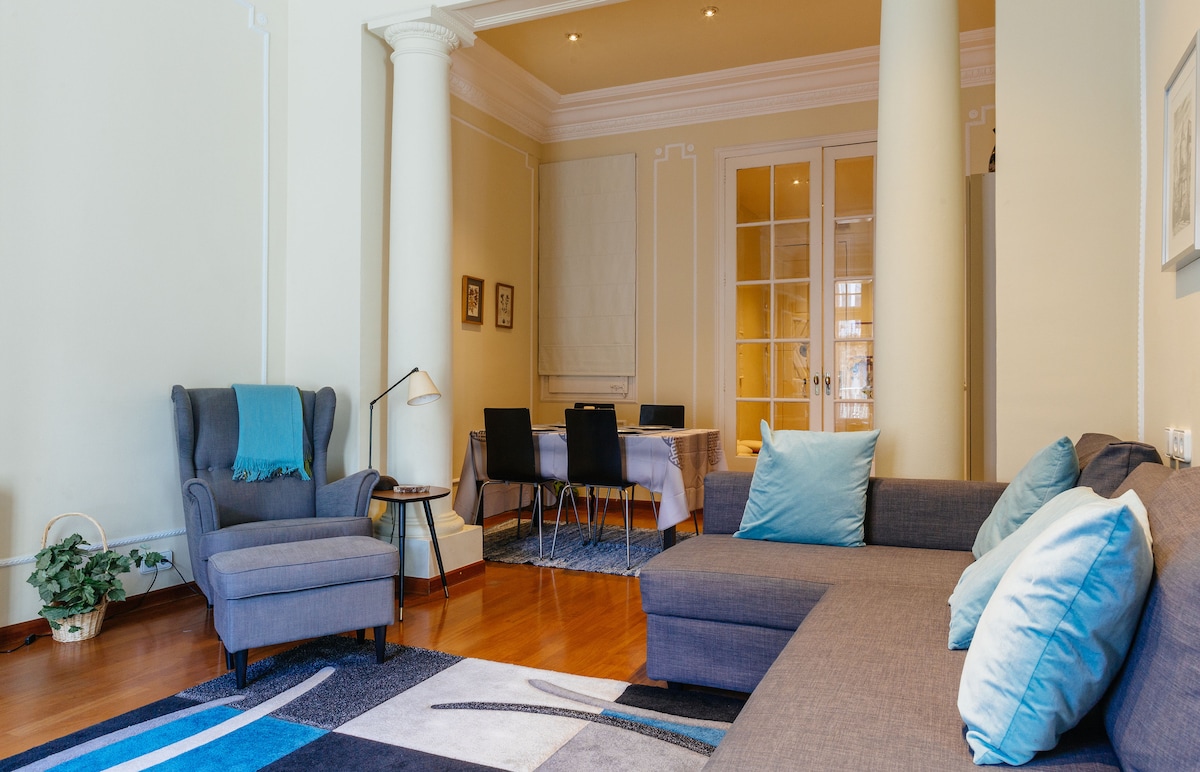 Top Airbnb: Rambla de Catalunya - Apartment in La Dreta De L'eixample