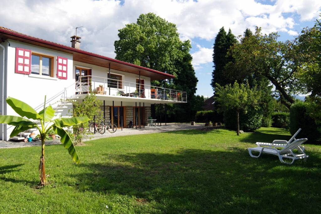 Aix Les Bains T3 60m 3 Lake View Flats For Rent In Viviers Du Lac Rhone Alpes France