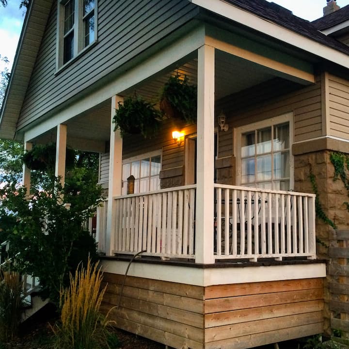 14th Homestead Farmhouse Houses for Rent in Essex, Ontario, Canada