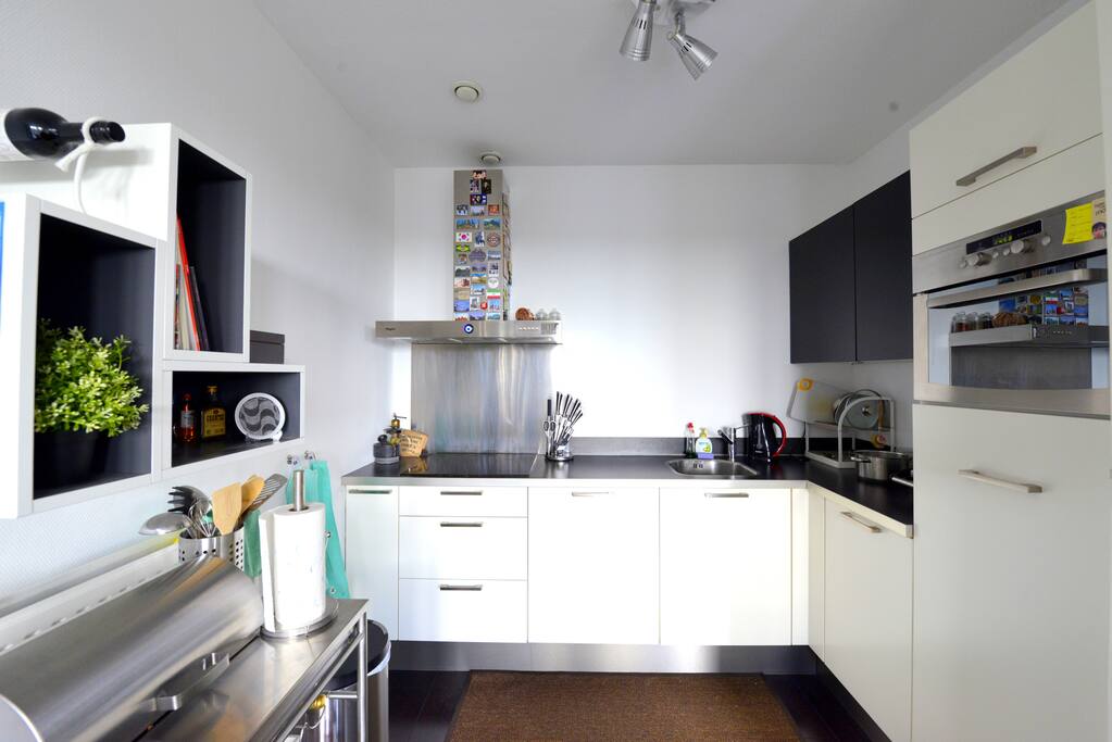 Kitchen (shared)
