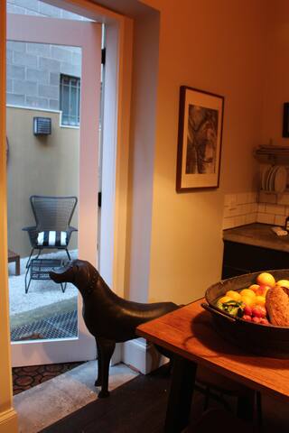 Davey House – Luxe Georgian Living gallery image 5