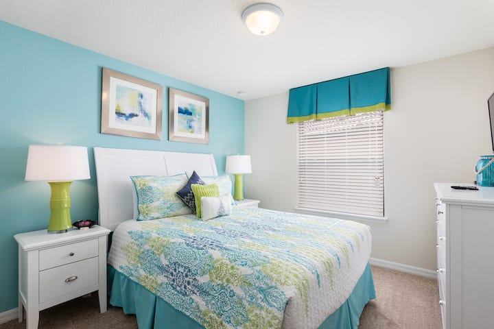 Spálňa s manželskou posteľou King #2 na poschodí