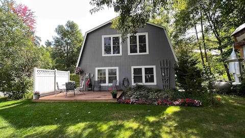 Yellow Lake Cottage