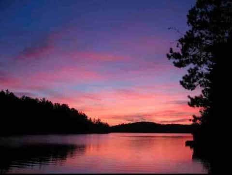 Lauzon Lake House Cottage B