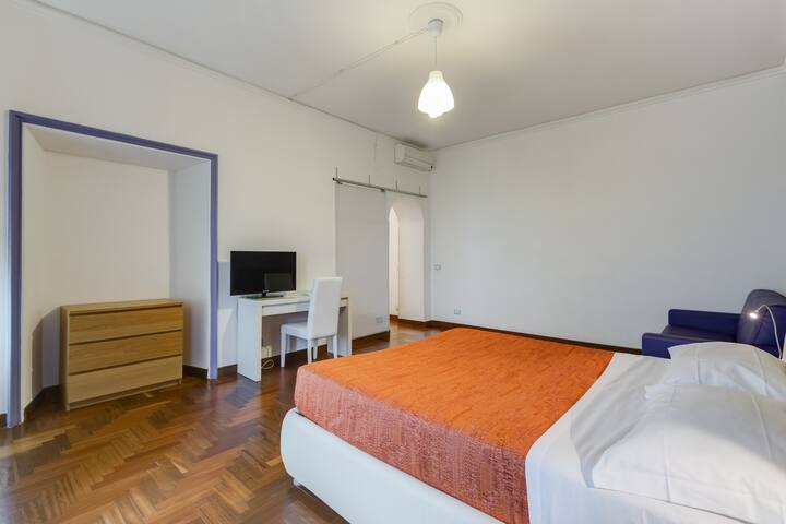 St. Peter – Apart with view on Dome gallery image 5