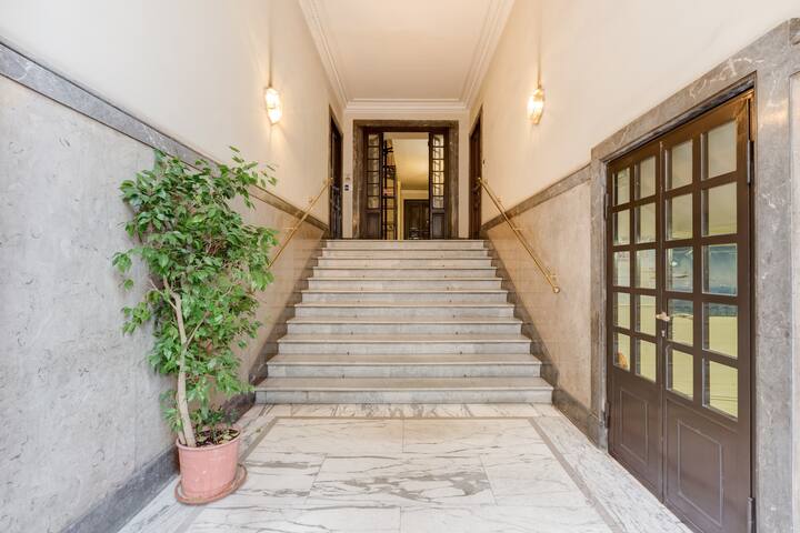 5 camere bagno privato A/C in pieno centro gallery image 5