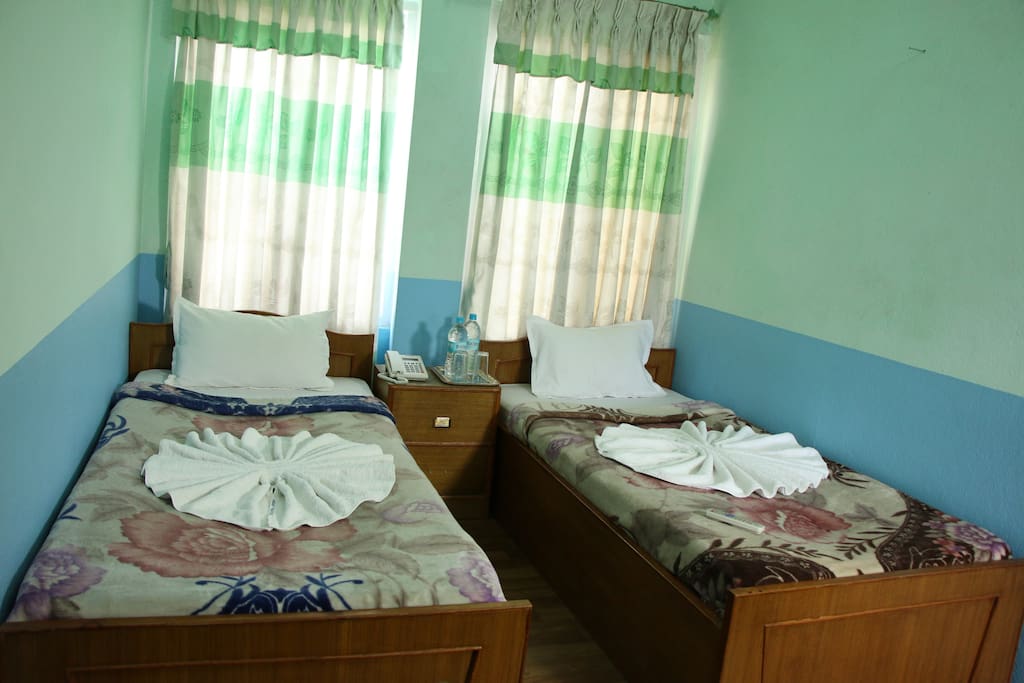 3. Twin Room