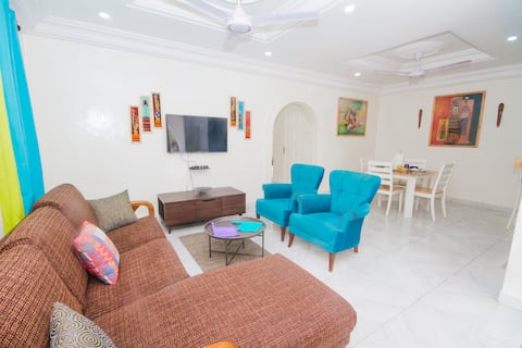 Cozy Oasis 2BR & BTH Senegambia/ Netflix/WI-FI