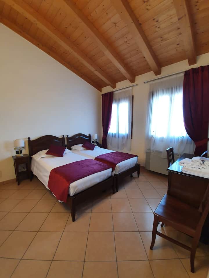 Dhomë gjumi 3
